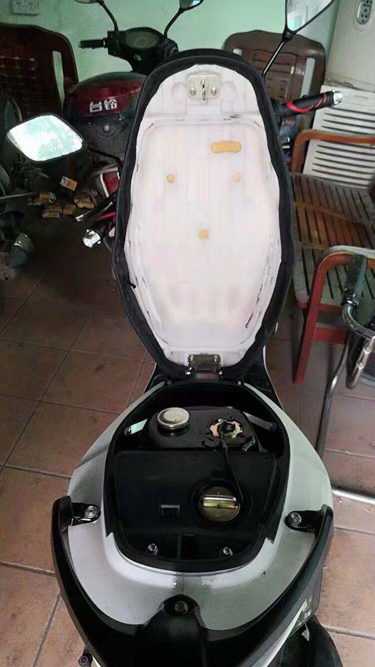 通用踏板车改装加大容量油箱加装副油箱鬼火福喜巧格迅鹰摩托配件