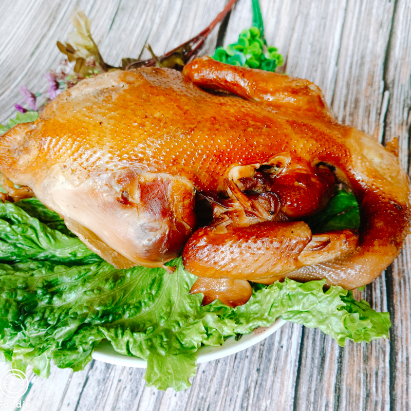 卓资资山熏鸡呼市巷子赵三忠清真熏笨鸡柴鸡肉整鸡