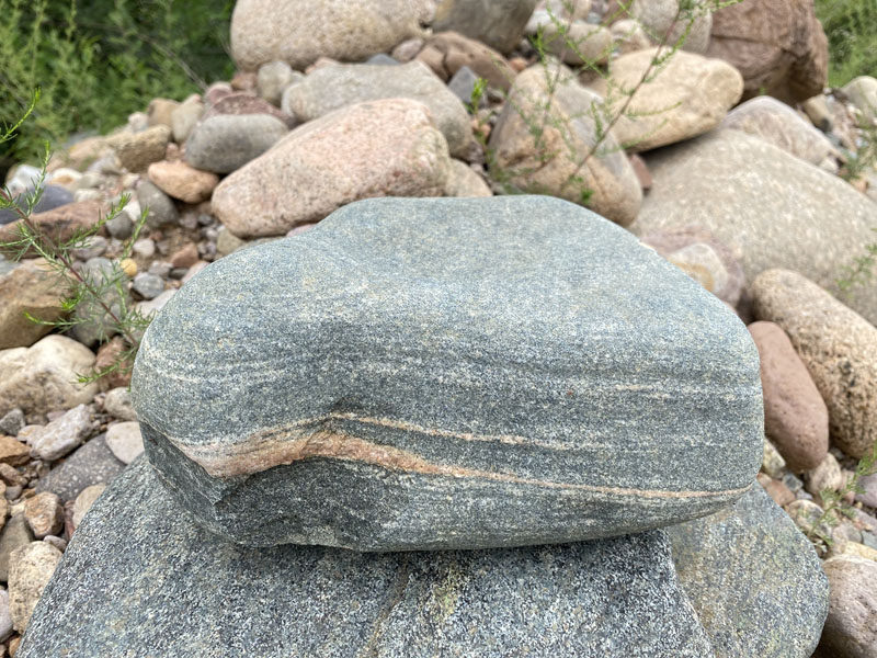 原石溪流大块压菜鹅卵乌龟晒背石头庭院景观造景