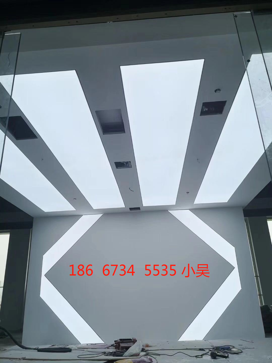 白色软膜天花吊顶灯光弹力透光灯槽拉膜布发光防水材料