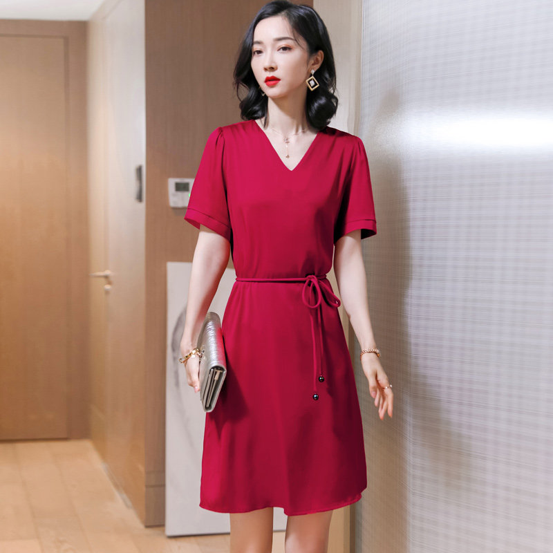 真丝连衣裙女夏2022新款桑蚕蚕丝红色收腰显瘦连衣裙