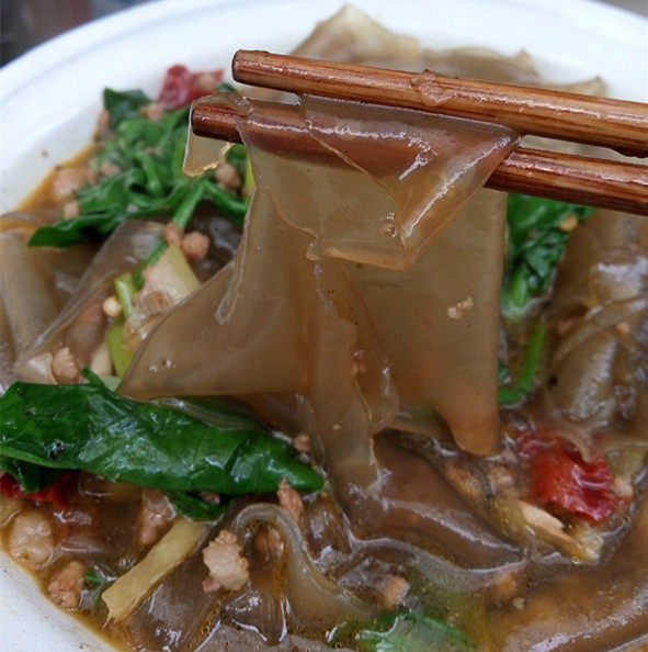 山东纯红薯粉皮手工自制红薯粉皮宽粉皮圆粉皮火锅粉东北拉皮500