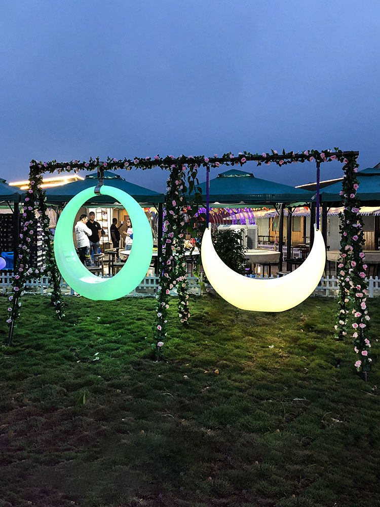 led户外发光秋千网红ins民宿室外弯月摇椅秋千