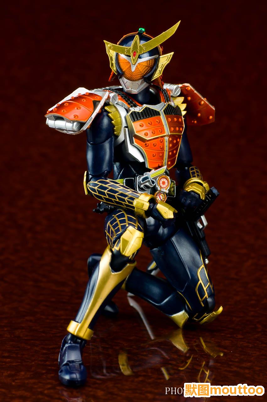 默图万代日版shf可动手办假面骑士铠武 柳橙铠甲 orange arms