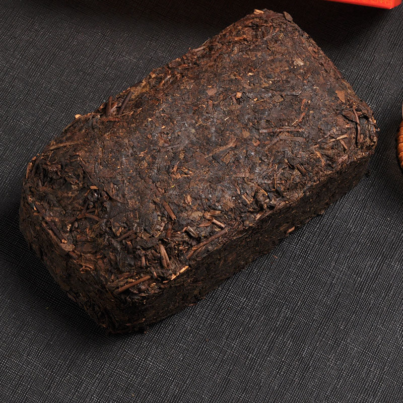 雅安茶厂砖茶压紧茶黑陈年老康砖尖茶其它黑茶