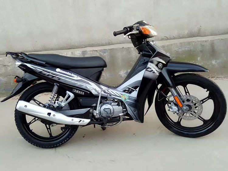 摩托车雅马哈弯梁c8110代步电喷冲程新款摩托车整车