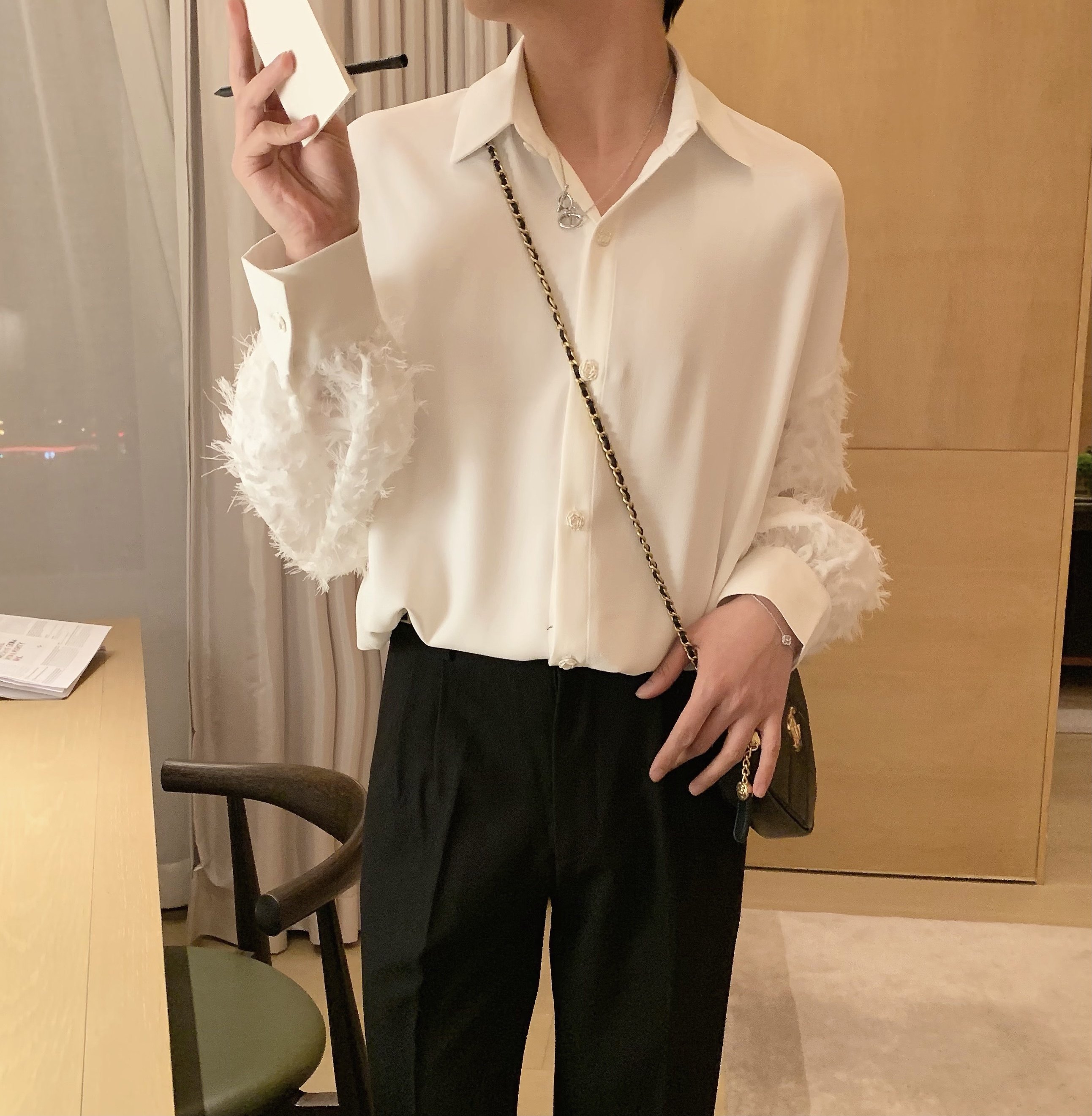 阿茶长袖休闲黑白新款潮流早春韩版衬衫羽毛衬衫