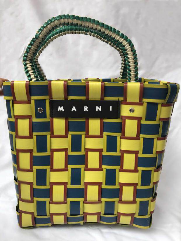 正品代购marni菜篮子编织包购物袋21新款慈善限量款拼色手提女包