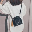 French Texture Popular Bag Women 2021 New Trendy Net Red Fashion Bucket Bag Women's Korean Versatile Messenger Bag French Texture Popular Bag Women 2021 New Trendy Net Red Fashion Bucket Bag Women's Korean Versatile Messenger Bag