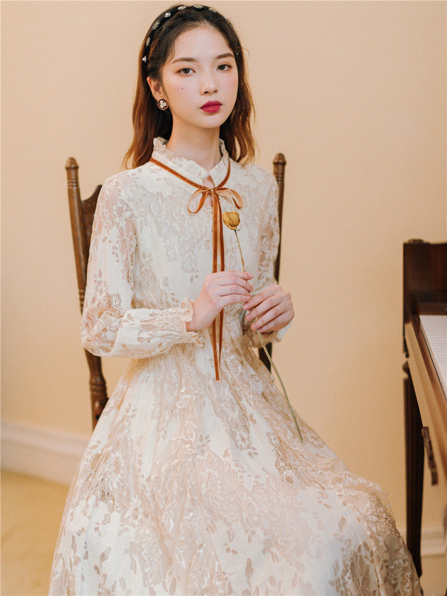 2020新款女装长袖蕾丝仙女裙秋冬款超仙的法式少女长裙年会礼服裙