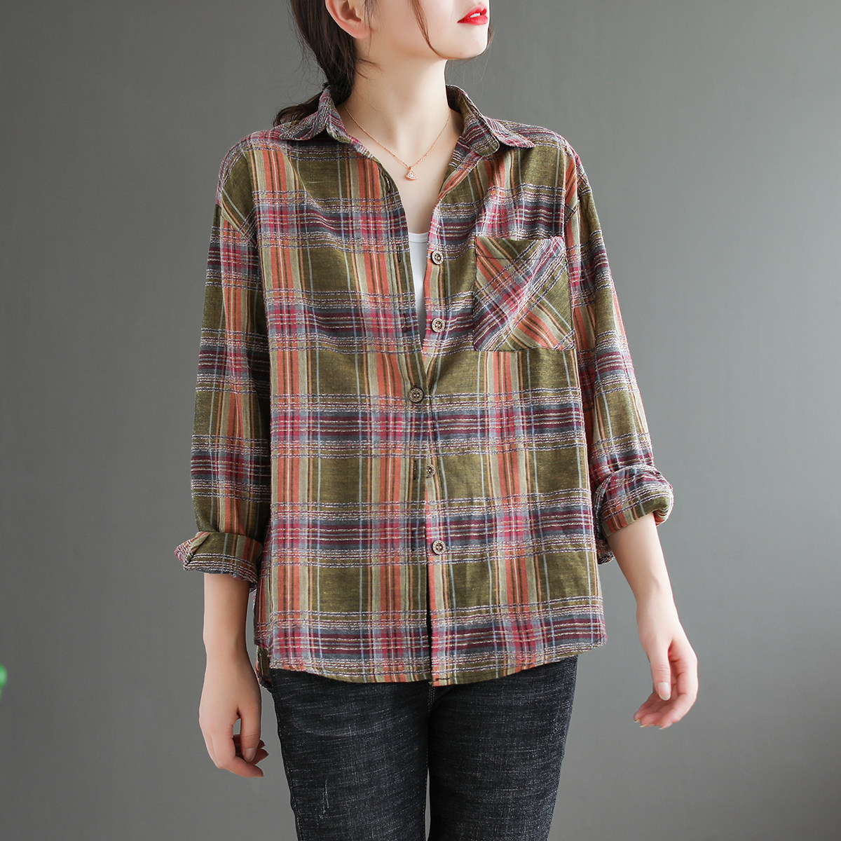 代勒原创棉麻翻领格子长袖衬衫女士早秋新款衬衫