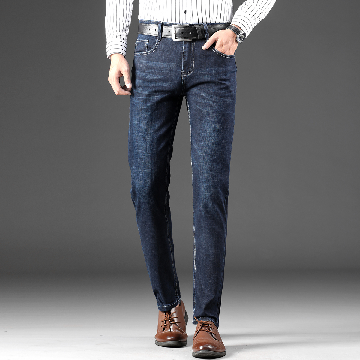 2020新款蓝色秋冬季商务牛仔裤男直筒宽松休闲长裤牛仔裤