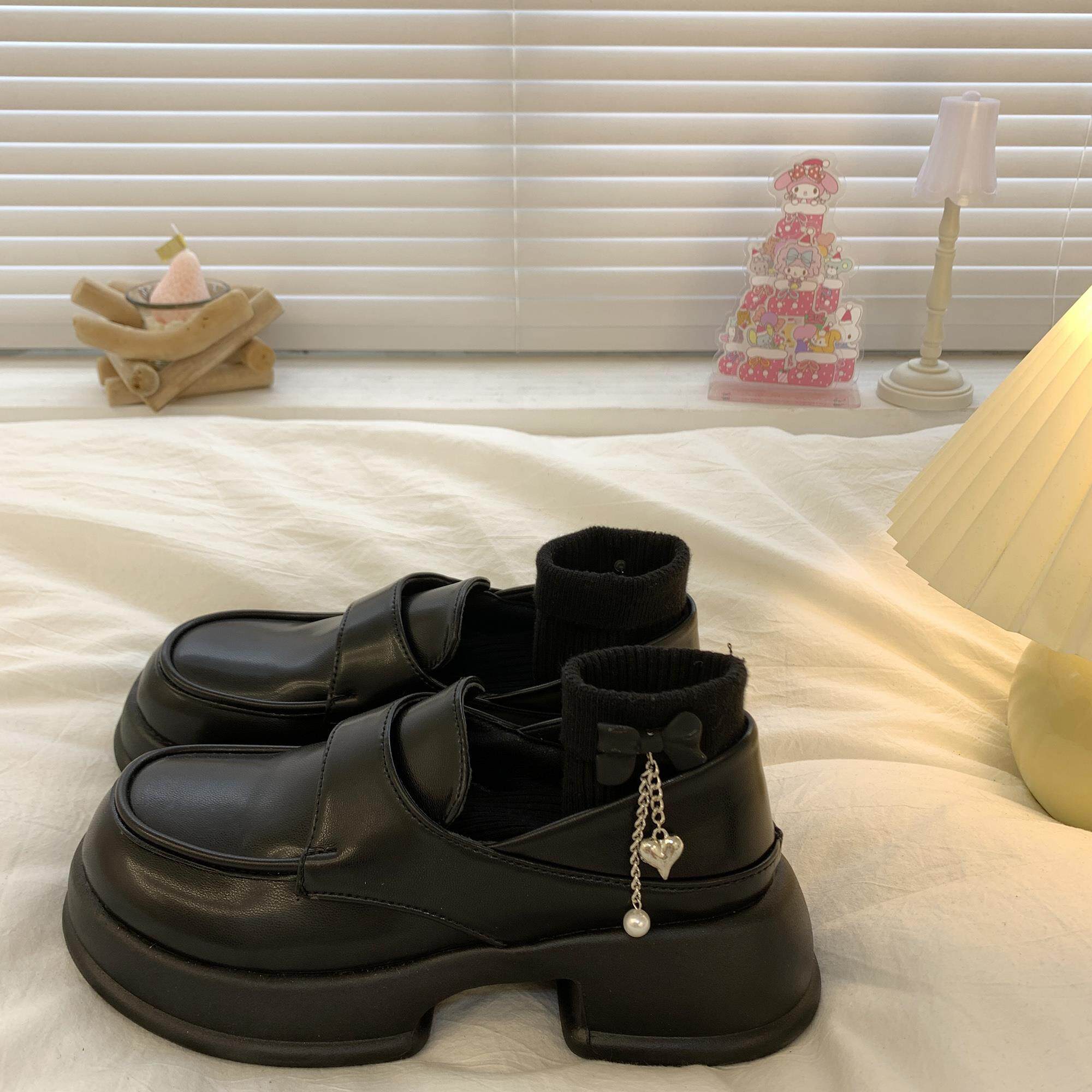 厚底方头黑色小皮鞋女2022秋冬季英伦风新款日系jk增高一脚蹬单鞋