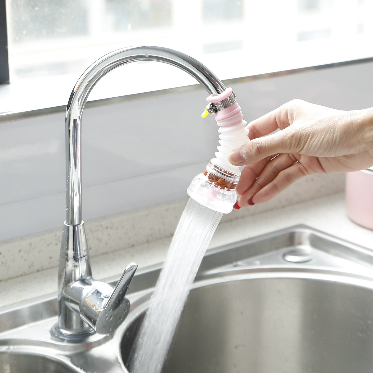 家用水龙头过滤器厨房自来水花洒延伸器通用防溅头喷嘴节水滤水器