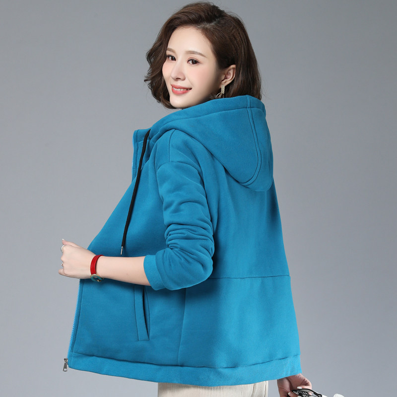 2021秋冬新款妈妈加绒卫衣女短款宽松40岁中年卫衣