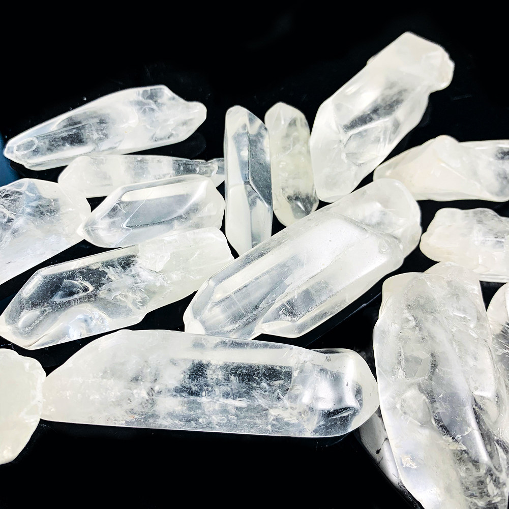 天然半透小颗粒水晶原石 白水晶碎石 贵重宝石消磁净化专用