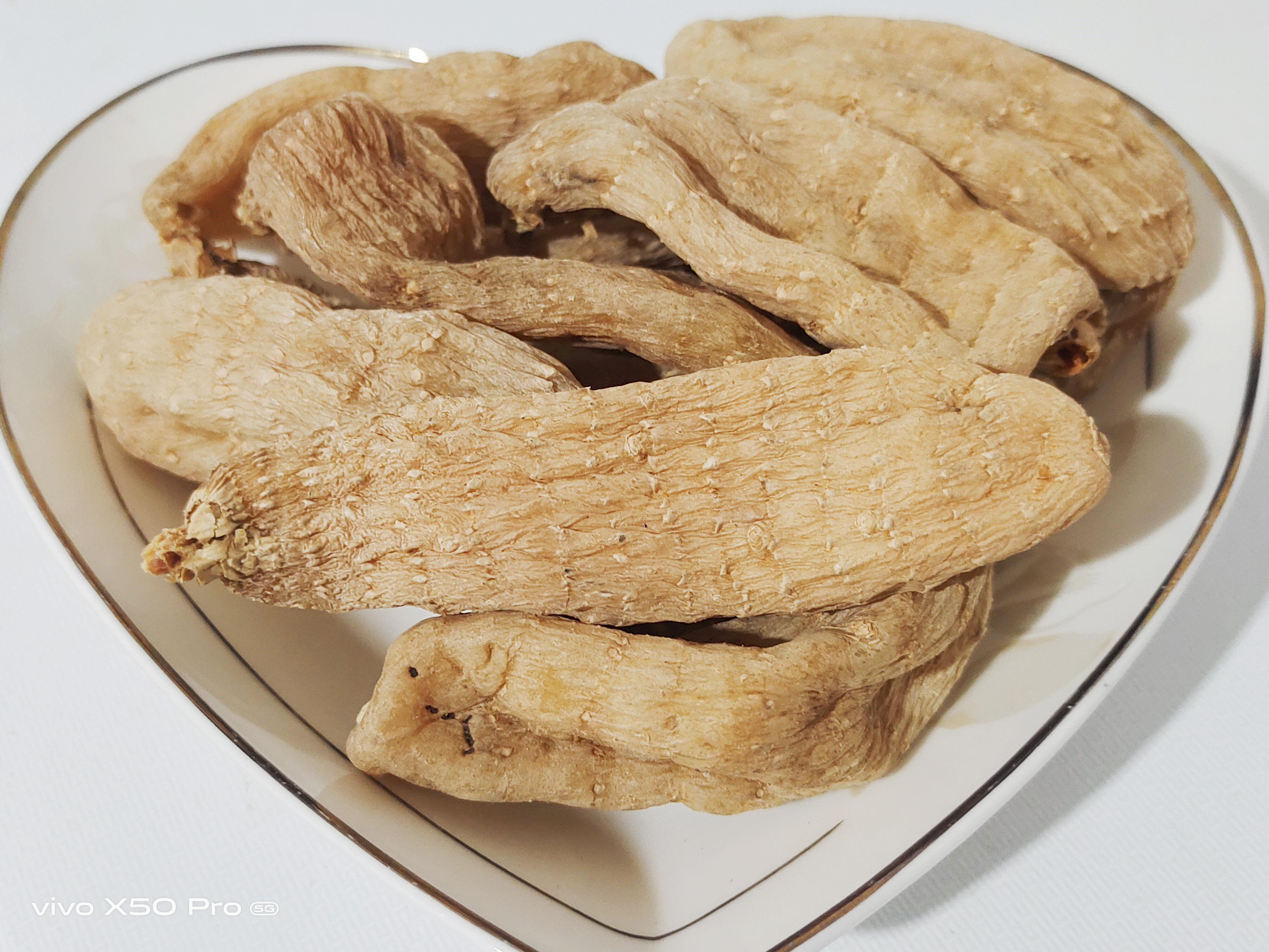 湖北宜昌高山天麻中药材500克包邮12个左右天麻