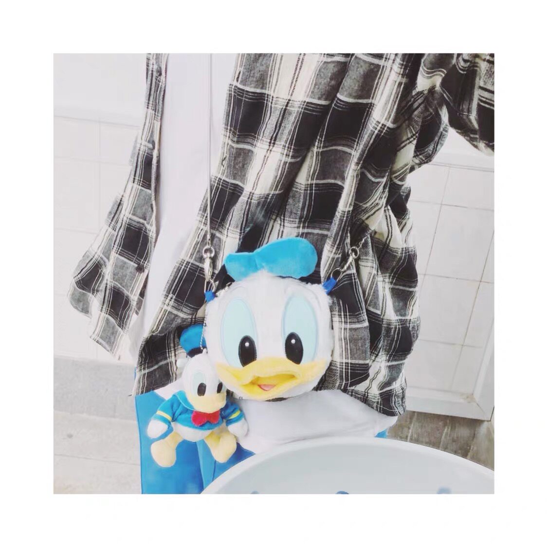 fz丨ins少女心唐老鸭挂件毛绒玩偶公仔钥匙扣别针卡通书包包挂饰