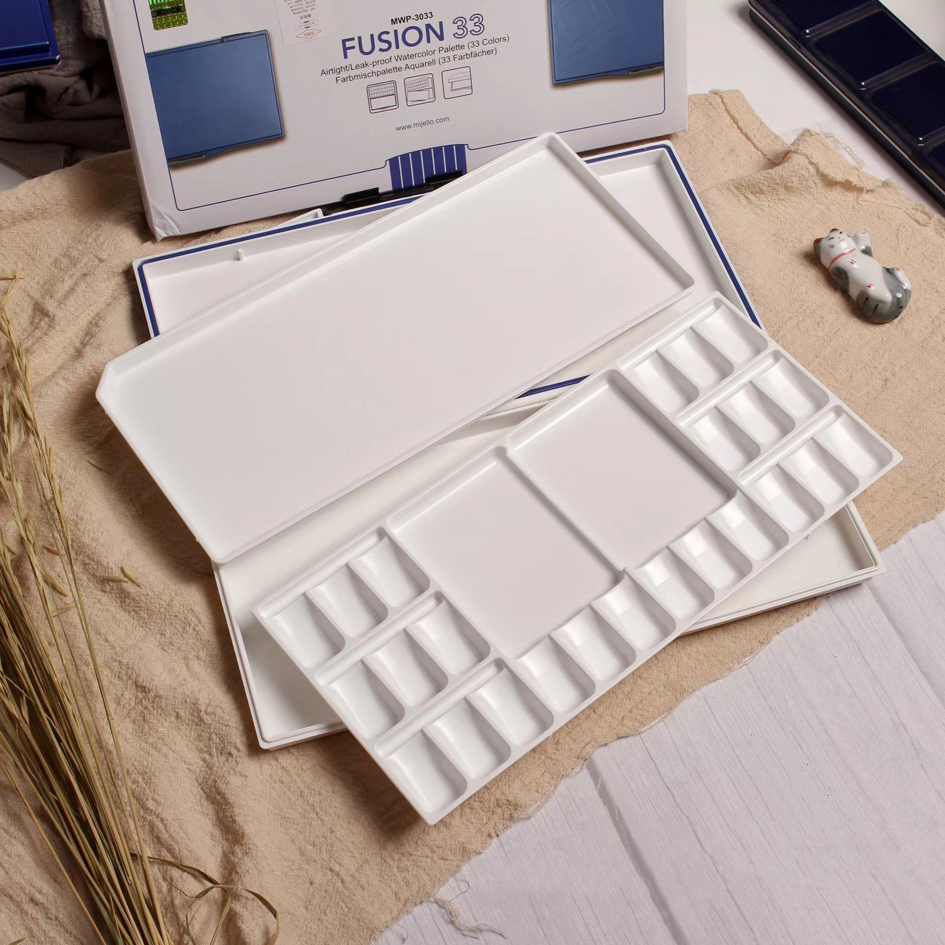 保湿韩国mijello美极极乐水彩颜料调色24格33格调色盒