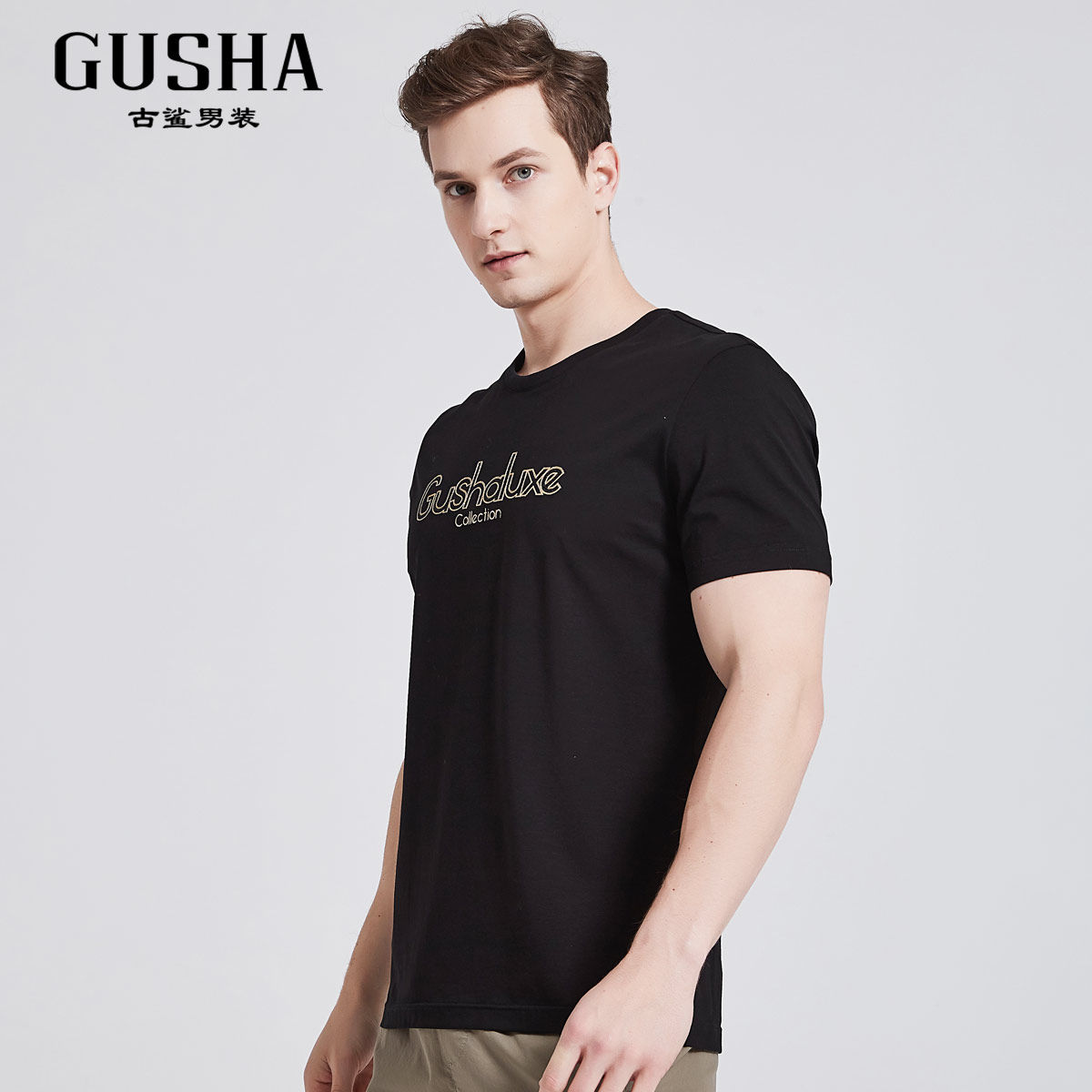 古鲨夏季新款黑色圆领胸前金线刺绣字母烫钻t恤