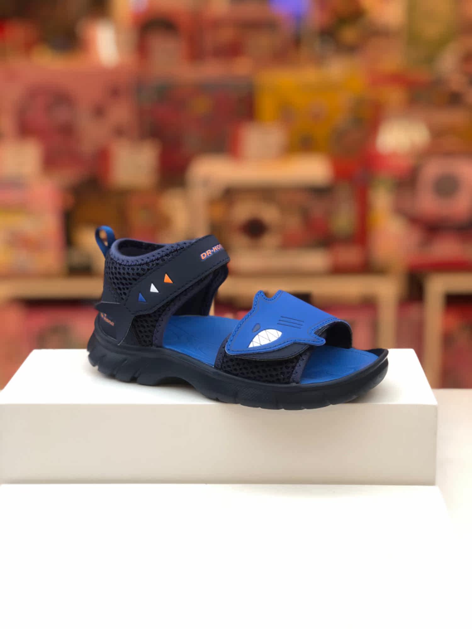 凉鞋江博士专柜正品2021夏季男童护踭露趾轻便凉鞋