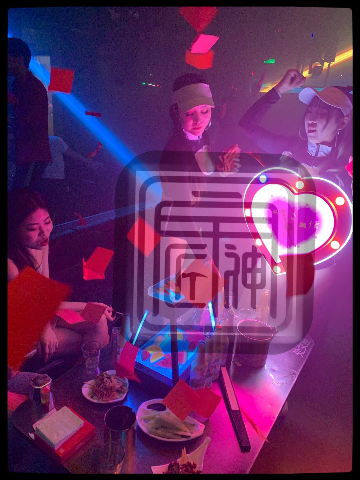 ktv新款情人节派对酒吧互动爱心转盘gogo演出其他特色工艺品