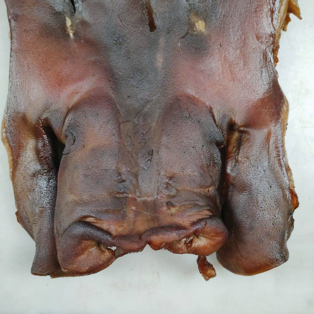 腌制猪头整个四斤土特产腊全头带烟熏柴火特色腌肉