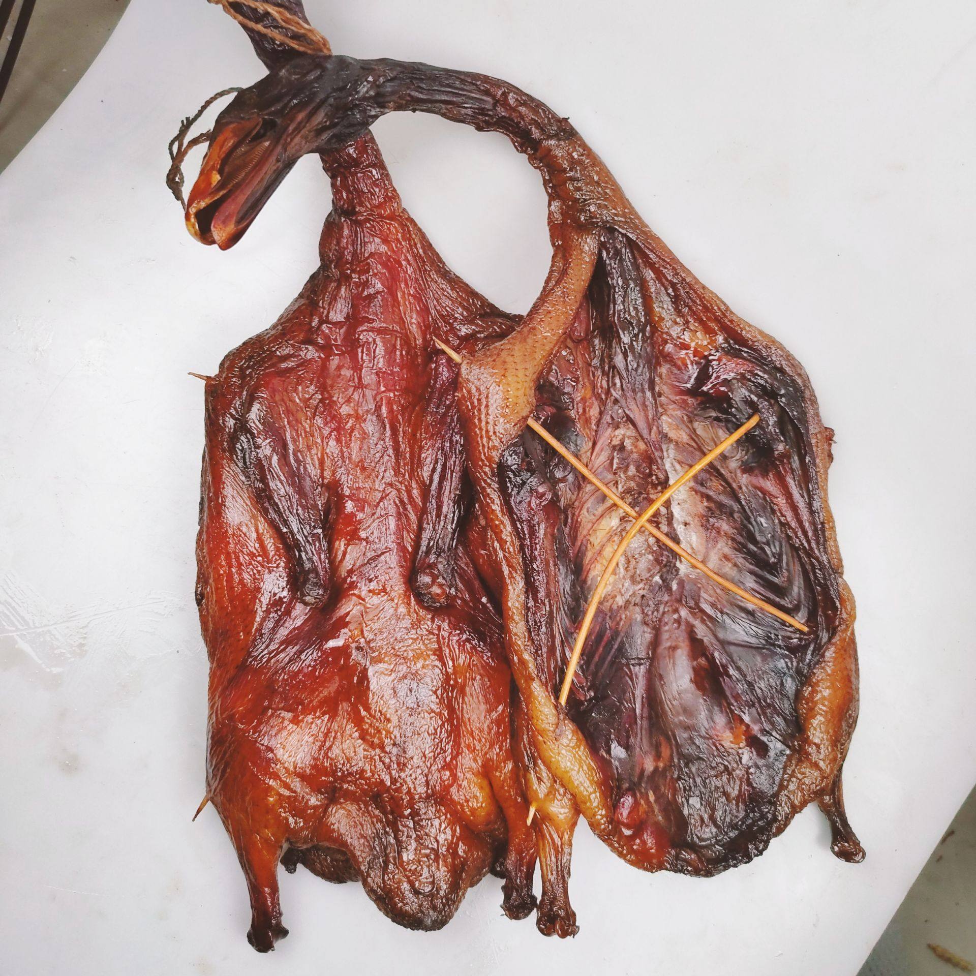 湖南风味土鸭自制日晒风干板鸭咸香腊肉腊鸭腌肉