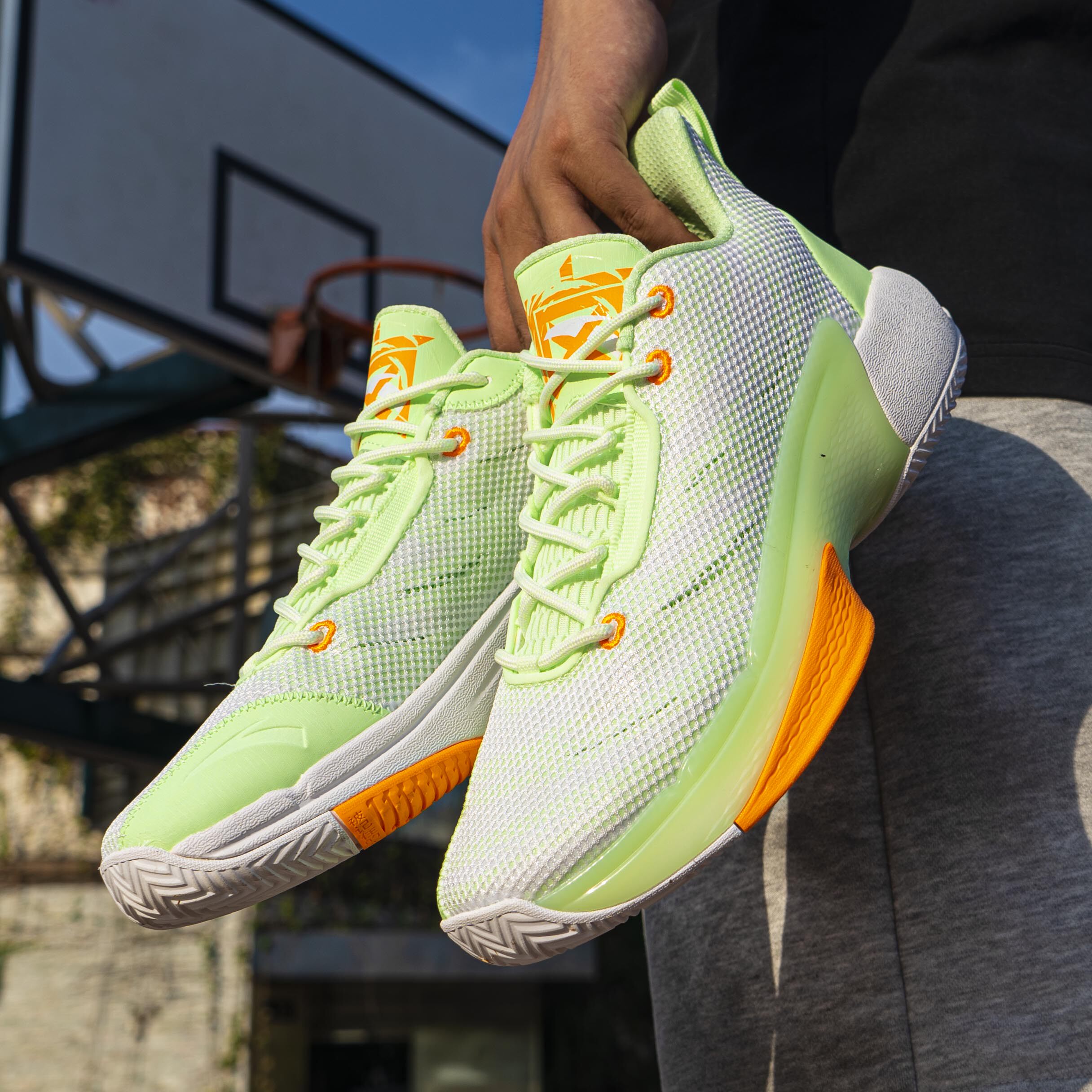 球鞋安踏进击4篮汤普森水泥克星碳板透气实战篮球鞋