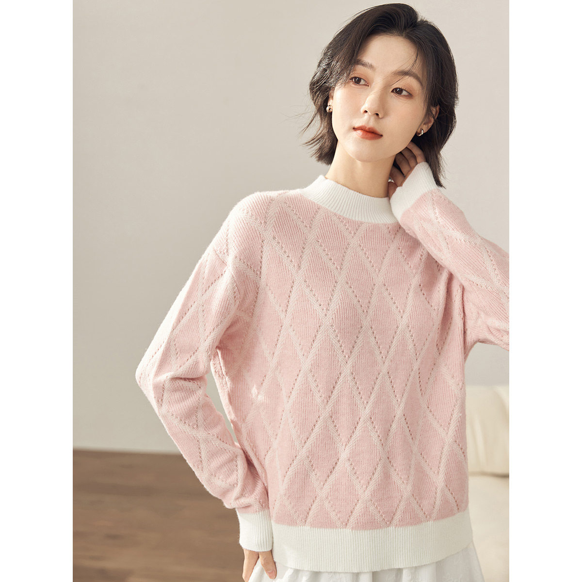 茵曼2022女装新款田园半高高领菱格提花百搭毛衣