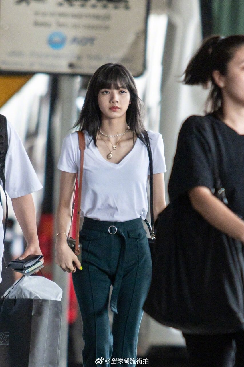 韩国夏季上衣丝光80支高品质lisa宽松短袖性感t恤