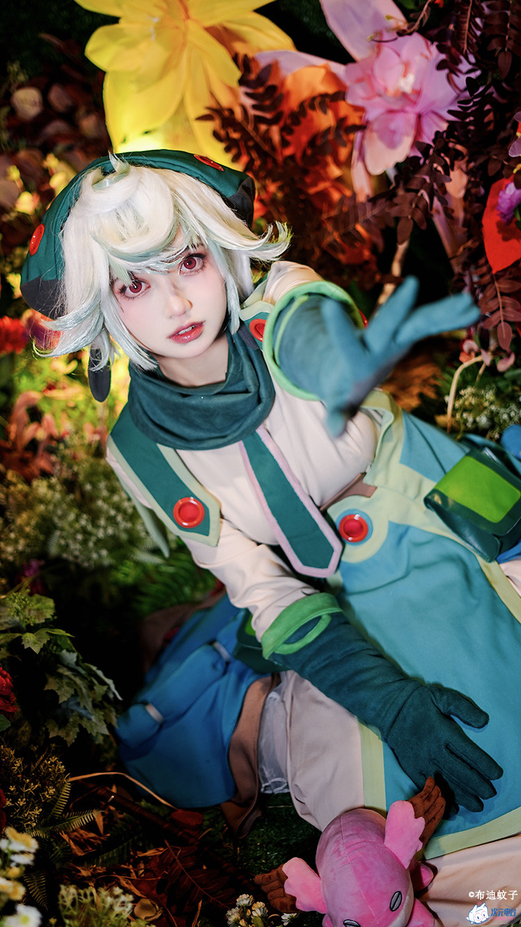 征集来自深渊cos普鲁修卡cosplay连衣裙女装全套cosplay女装