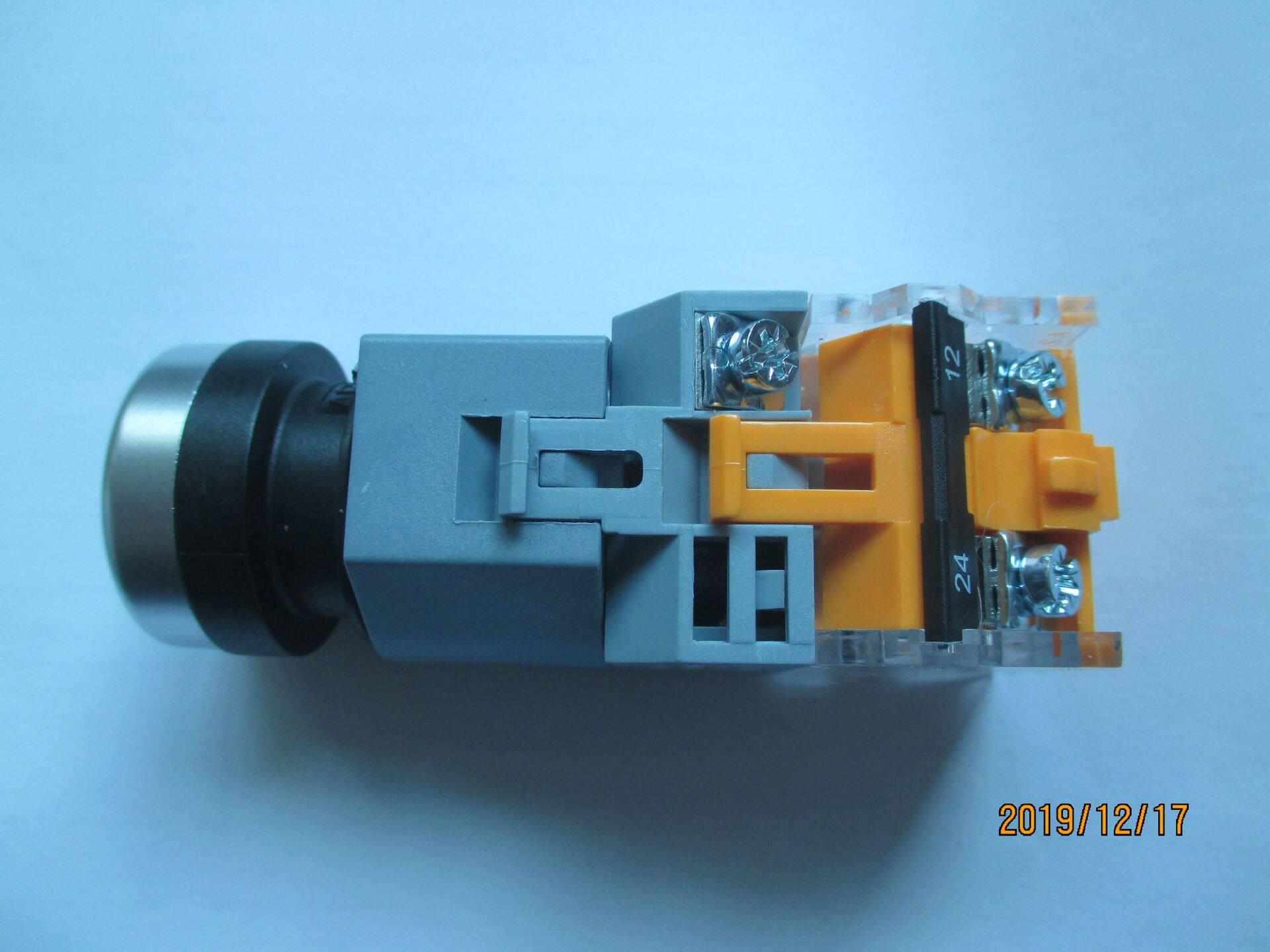 全新西门子apt带灯按钮开关la39b211dg23其他起重工具