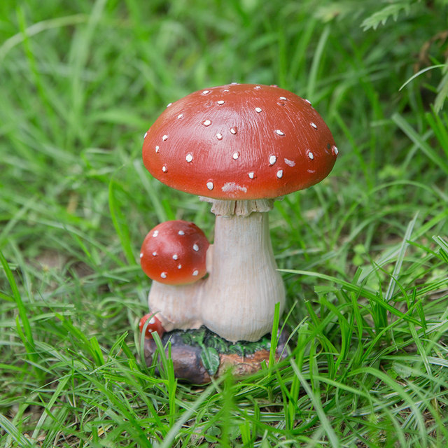 Garden gardening cotton landscape ornament creative home lawn flowerpot resin craft simulation mushroom decoration Garden gardening cotton landscape ornament creative home lawn flowerpot resin craft simulation mushroom decoration