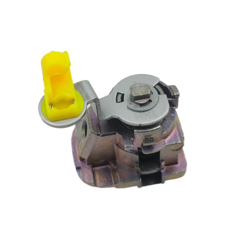 19年新天籁逍客奇骏新轩逸新骐达新蓝鸟劲客左前门锁车门锁芯