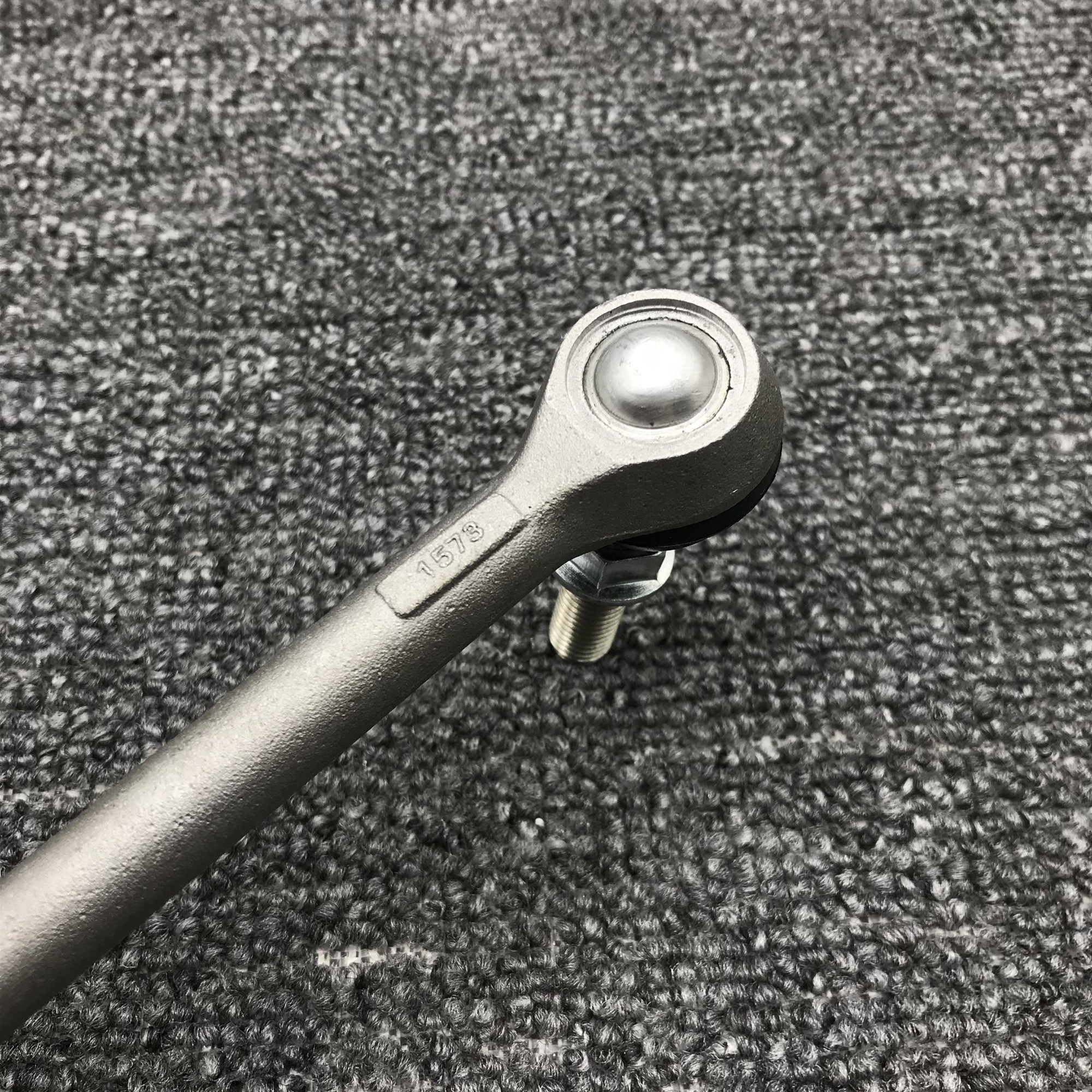 适用骐达颐达典轩逸骊nv200启辰dr50平衡杆球头方向拉杆部件