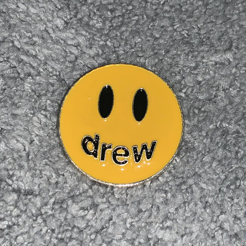 现货justinbieberdrew笑脸胸章勋章胸针徽章胸针