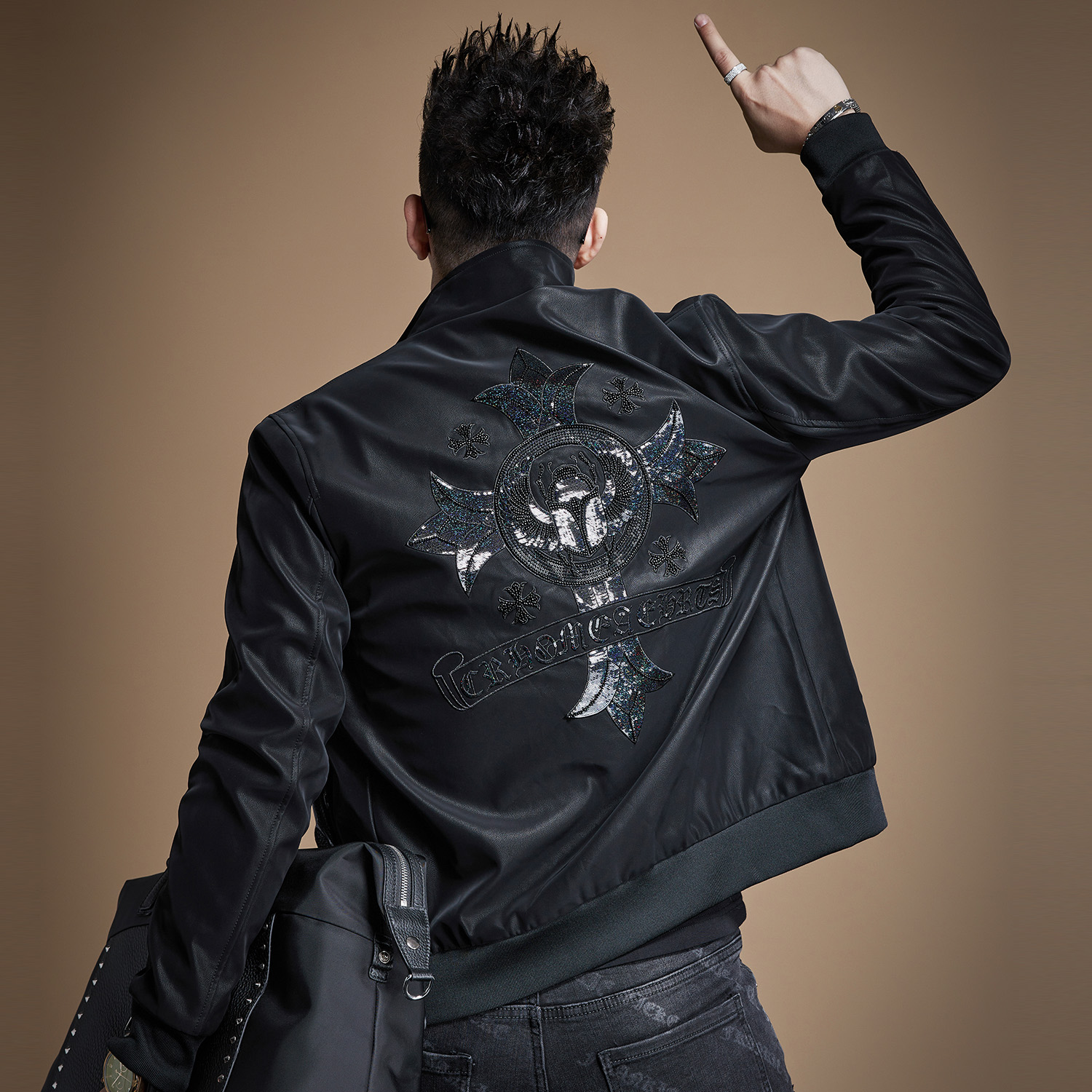 言吉时尚潮流正品男装外套2021秋季新款刺绣潮牌高端轻奢棒球夹克