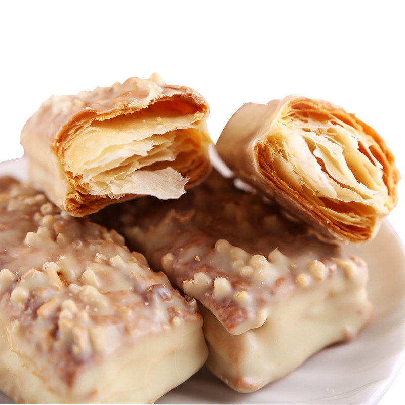 宏亚蜜兰诺77松塔千层酥14入 台湾特产白巧克力饼干进口零食品