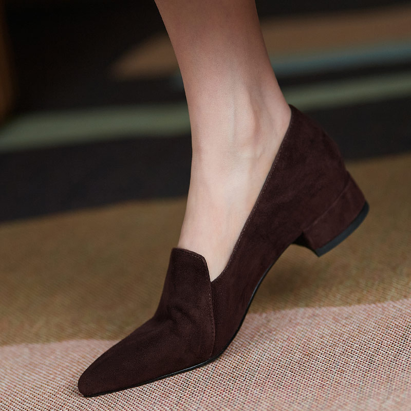 真皮尖头深口单鞋女夏款平底乐福鞋低跟工作鞋职业高跟鞋黑色小码