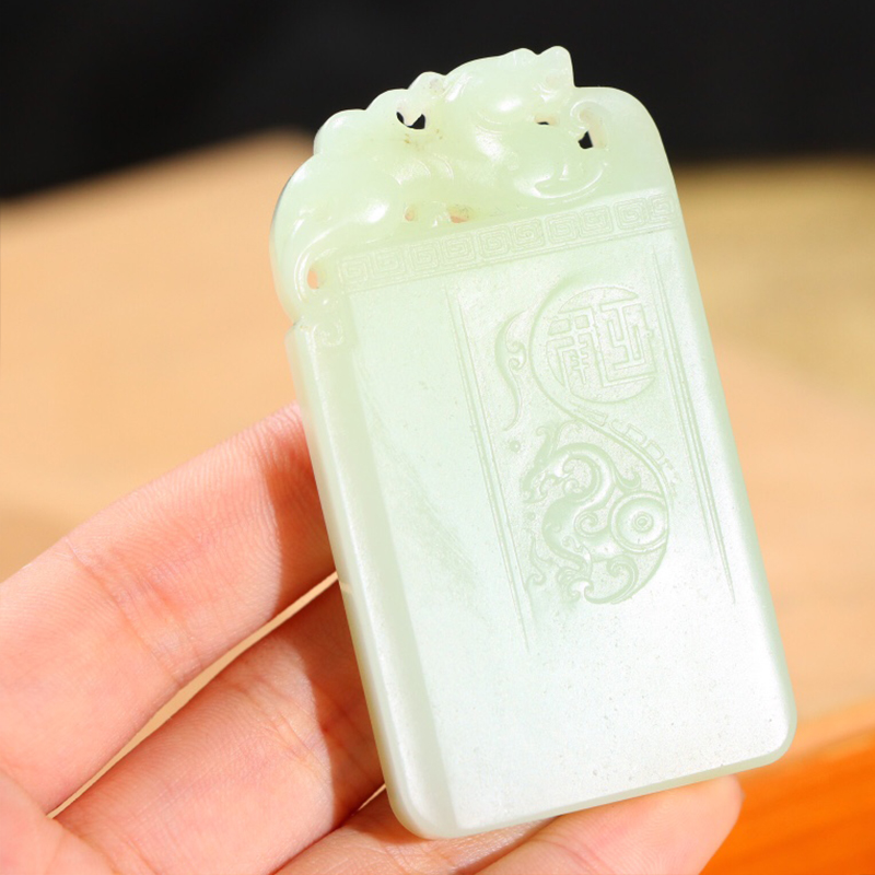 翠青料平安无事牌男士吊坠天然和田玉女款项链玉石仿古龙挂件68g