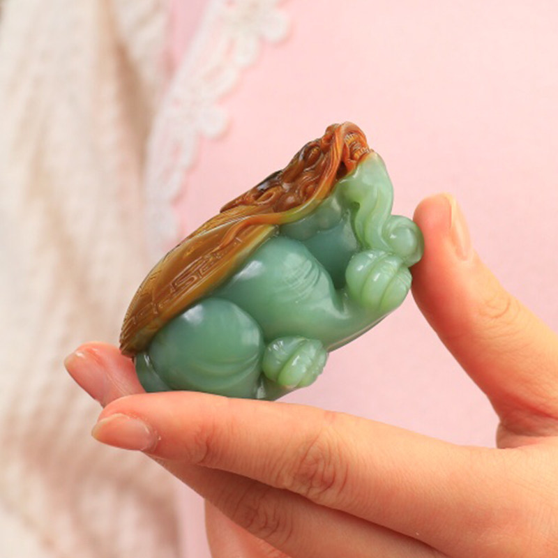 玉赐平安碧玉新疆和田玉男士款手把件龙龟文玩收藏玉石把玩件142g