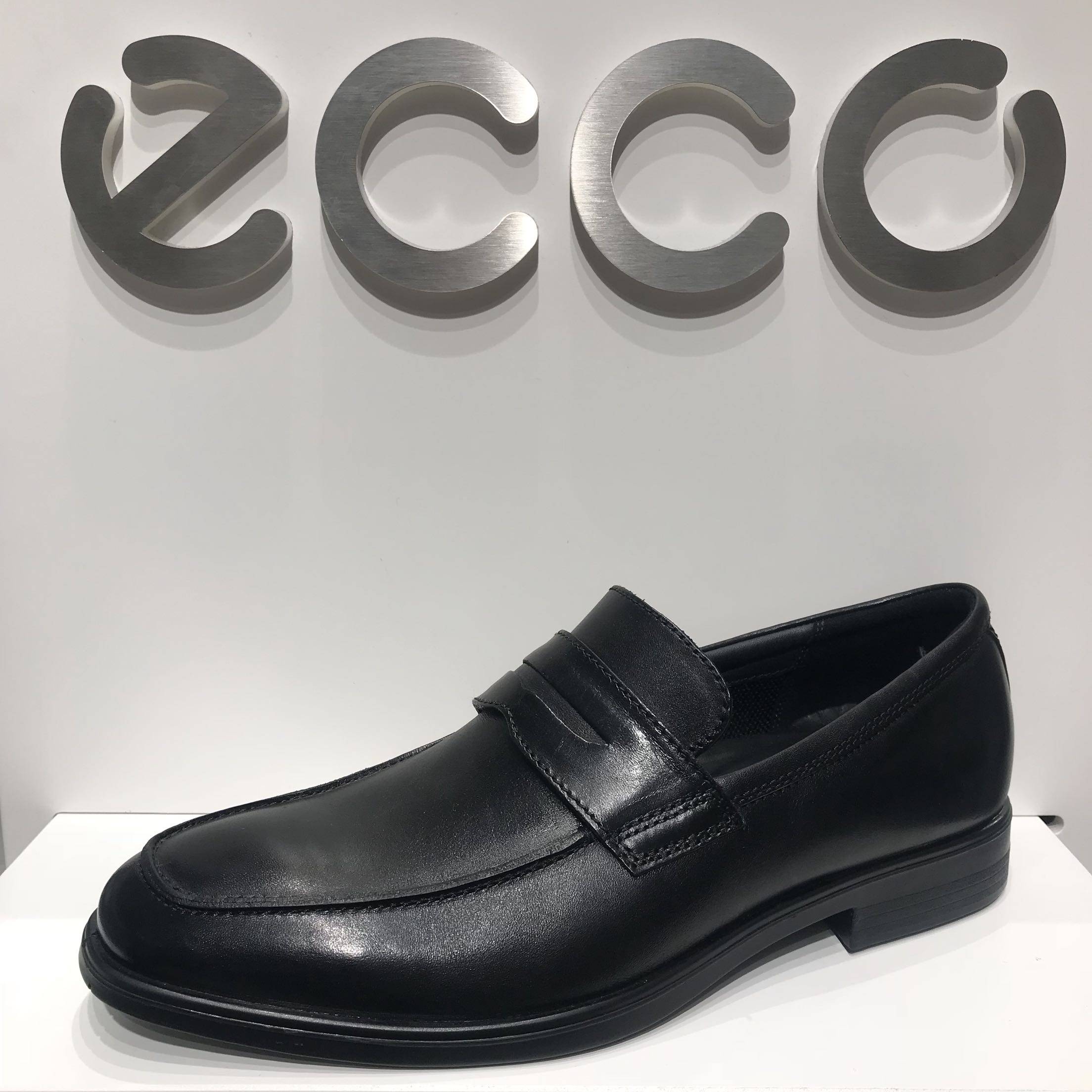 ecco爱步男士商务休闲皮鞋透气舒适头套脚鞋单鞋