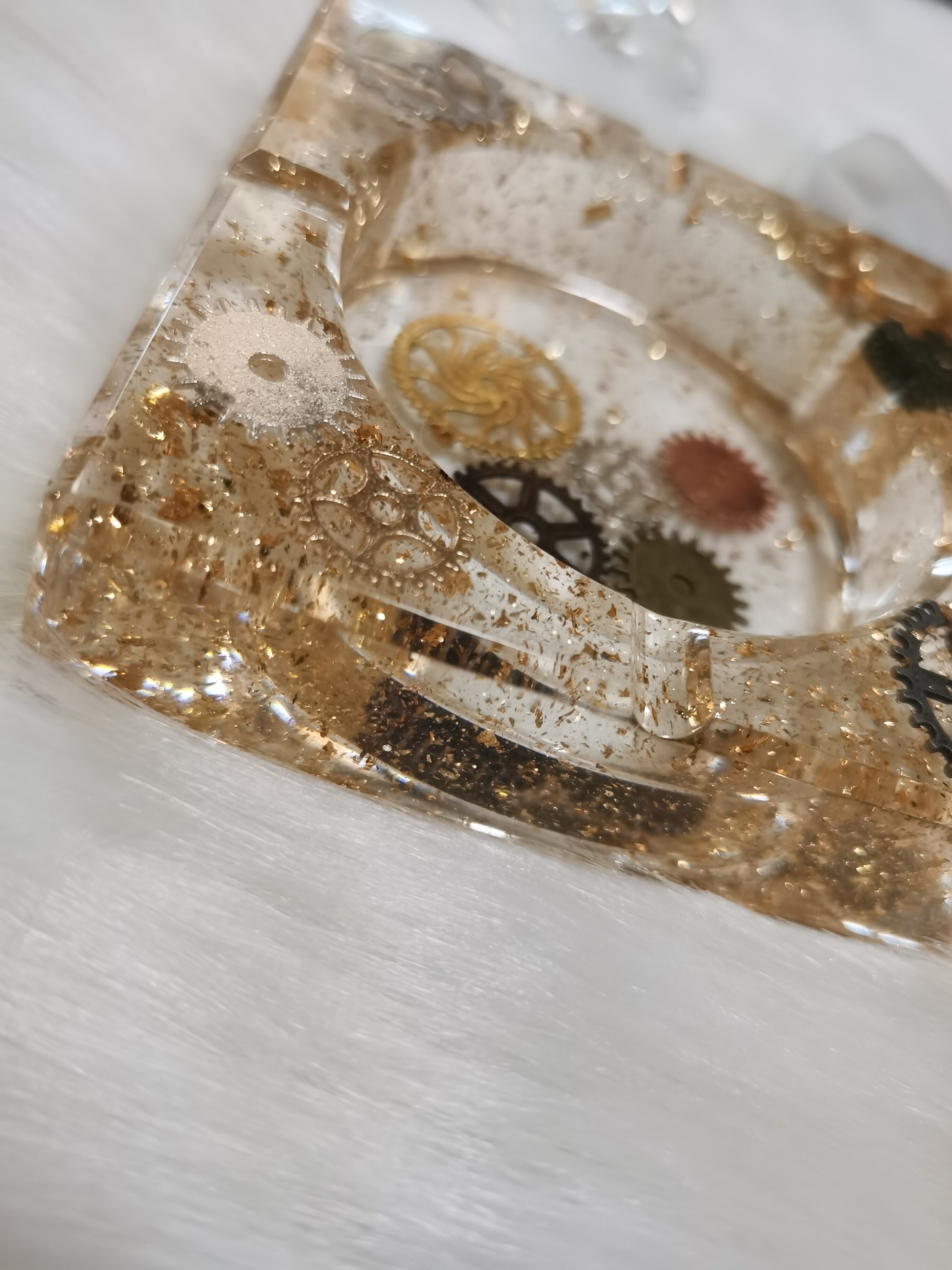 卖梦梦旅人滴胶定制制成品齿轮树脂摆件网红个性其他特色工艺品