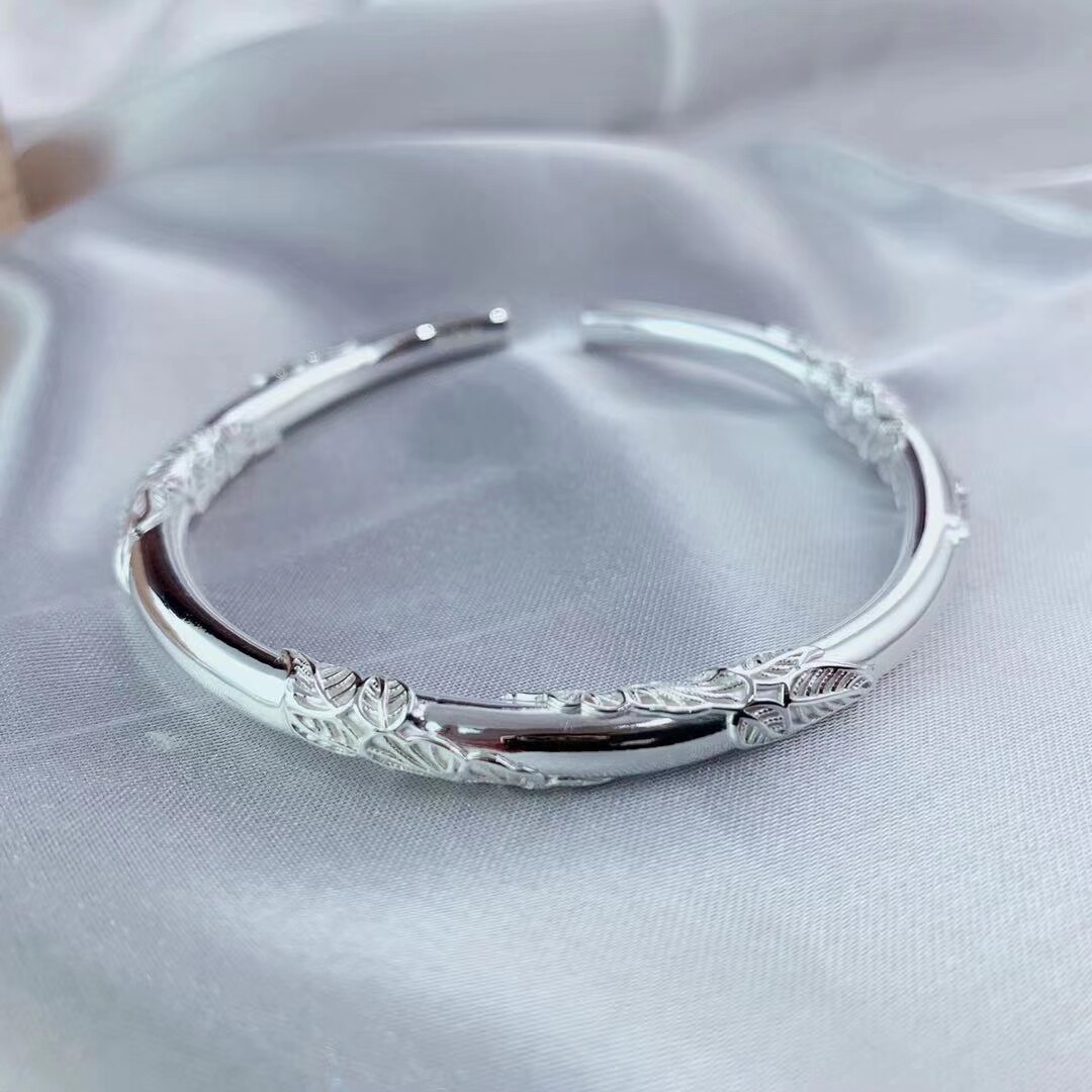 雪花银足999重工圆棍掐丝绕花手镯年轻开口不挑人手镯