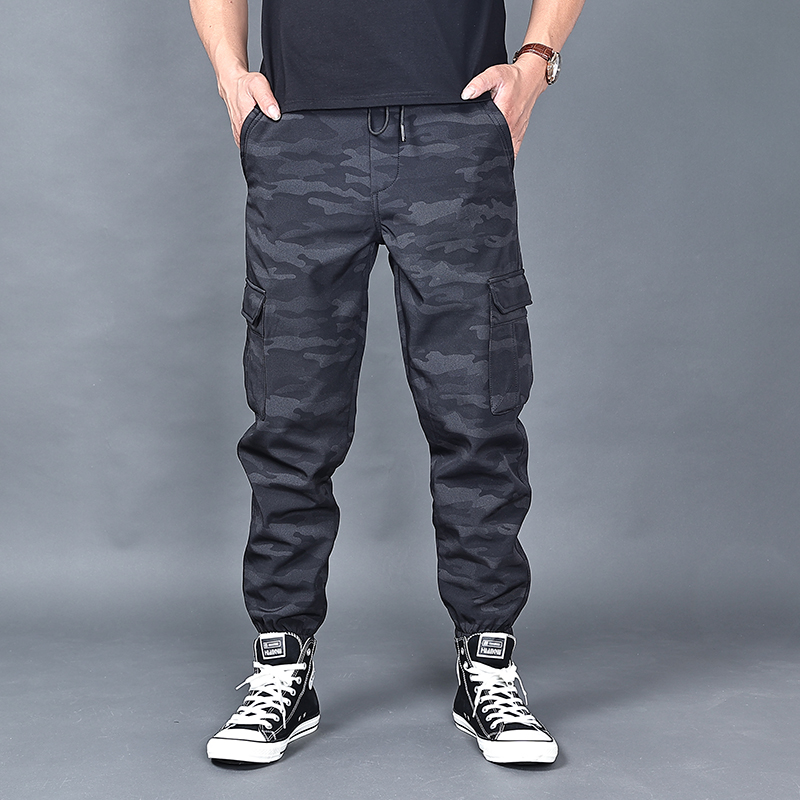 秋冬加绒厚款束脚迷彩多口袋工装裤男潮牌胖子休闲宽松加大码裤子
