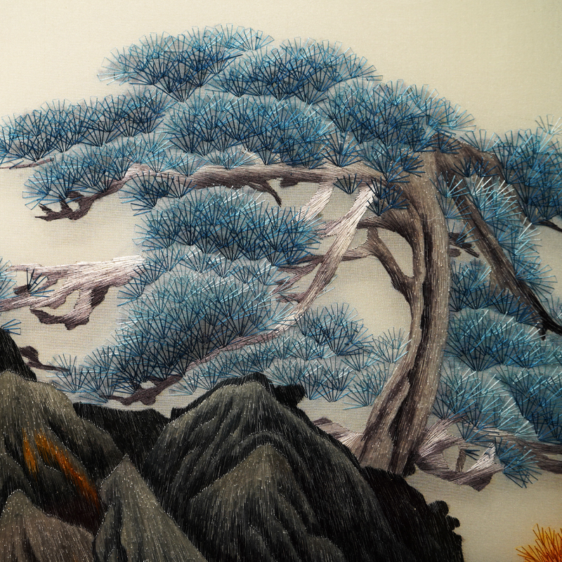 新中式手工带框包成品装饰画客厅刺绣苏绣山水画松林苏绣
