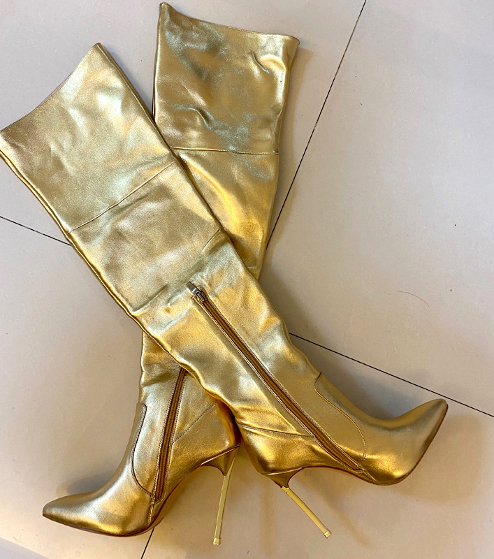 欧美风金色羊皮性感长靴台秀细跟尖头女靴ins时装靴