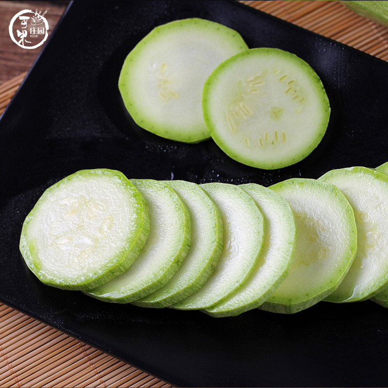 云南小瓜新鲜西葫芦番瓜北瓜角瓜应季三月蔬菜南瓜