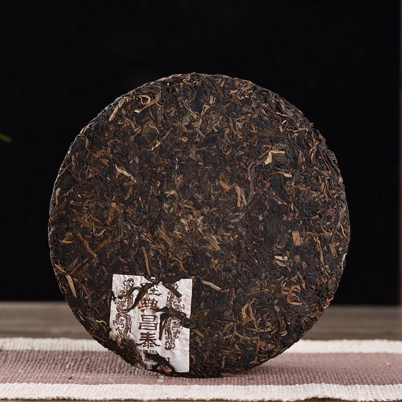 昌泰普洱 云南普洱茶 饼茶 生茶 2004年经典雪印(7532)青饼357g-mc